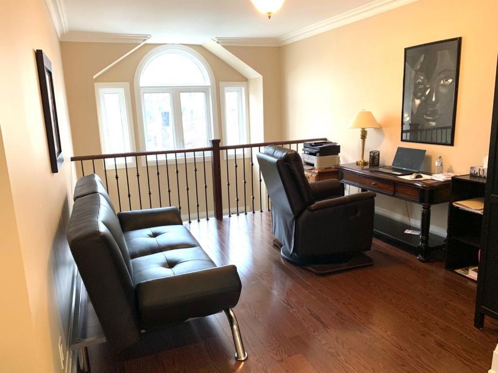 Luxury Home - Upper Toronto Beaches Bagian luar foto