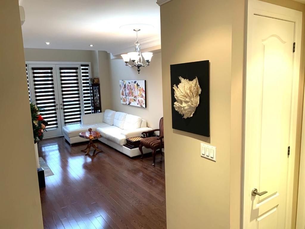 Luxury Home - Upper Toronto Beaches Bagian luar foto